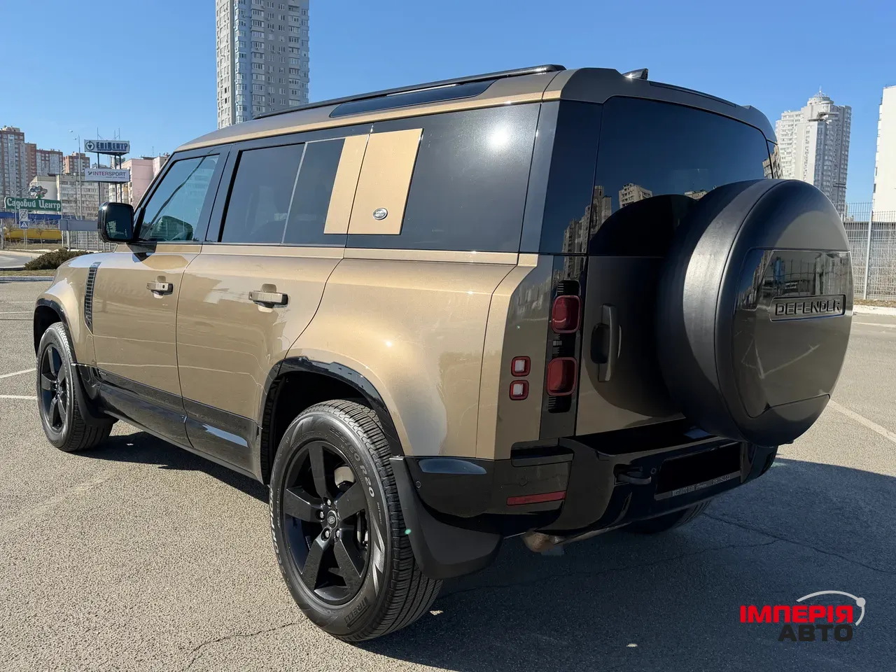 Land Rover Defender - фото 11