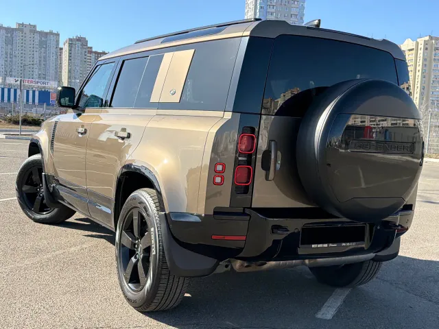Land Rover Defender - фото 2