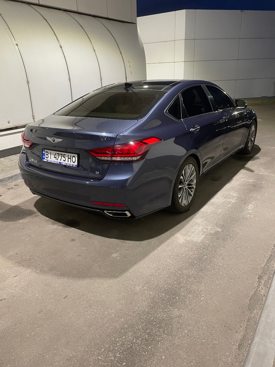 Hyundai Genesis - фото 4