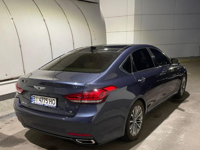 Hyundai Genesis - фото 3