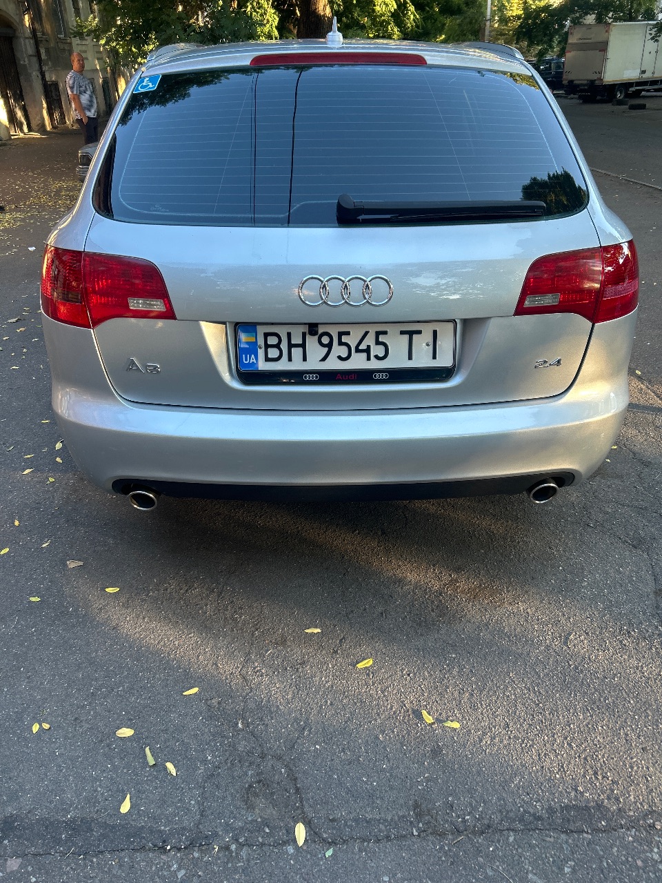 Audi A6 - фото 5