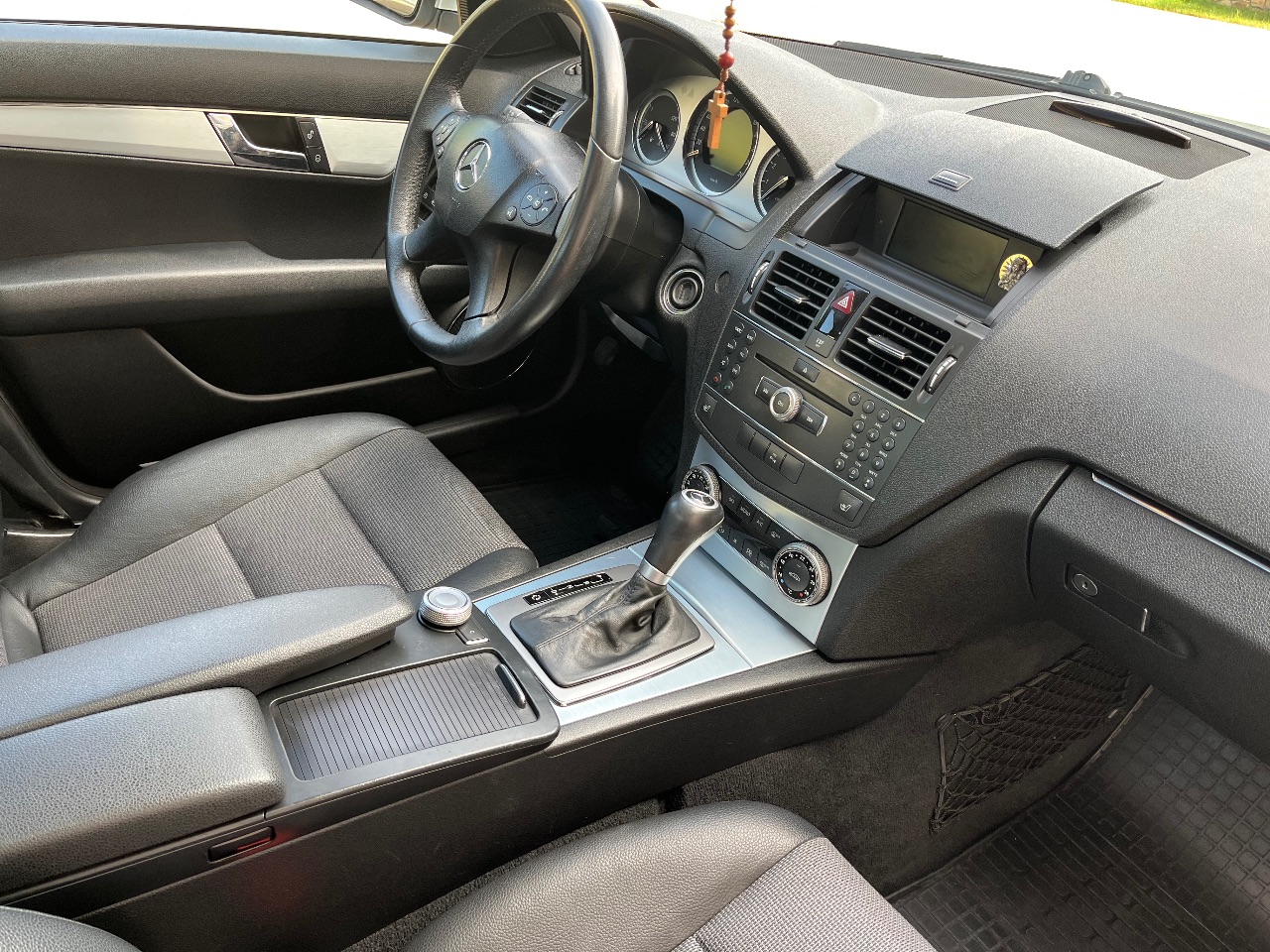 Mercedes-Benz C-Класс - фото 15