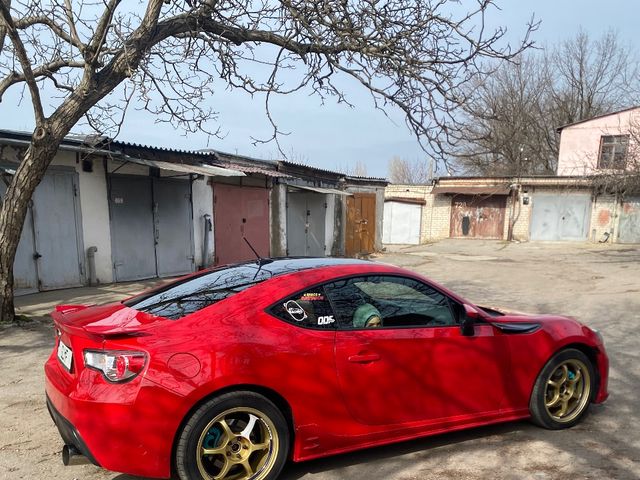 Subaru BRZ - фото 1