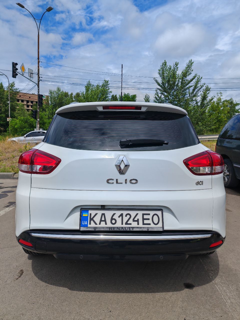 Renault Clio - фото 5