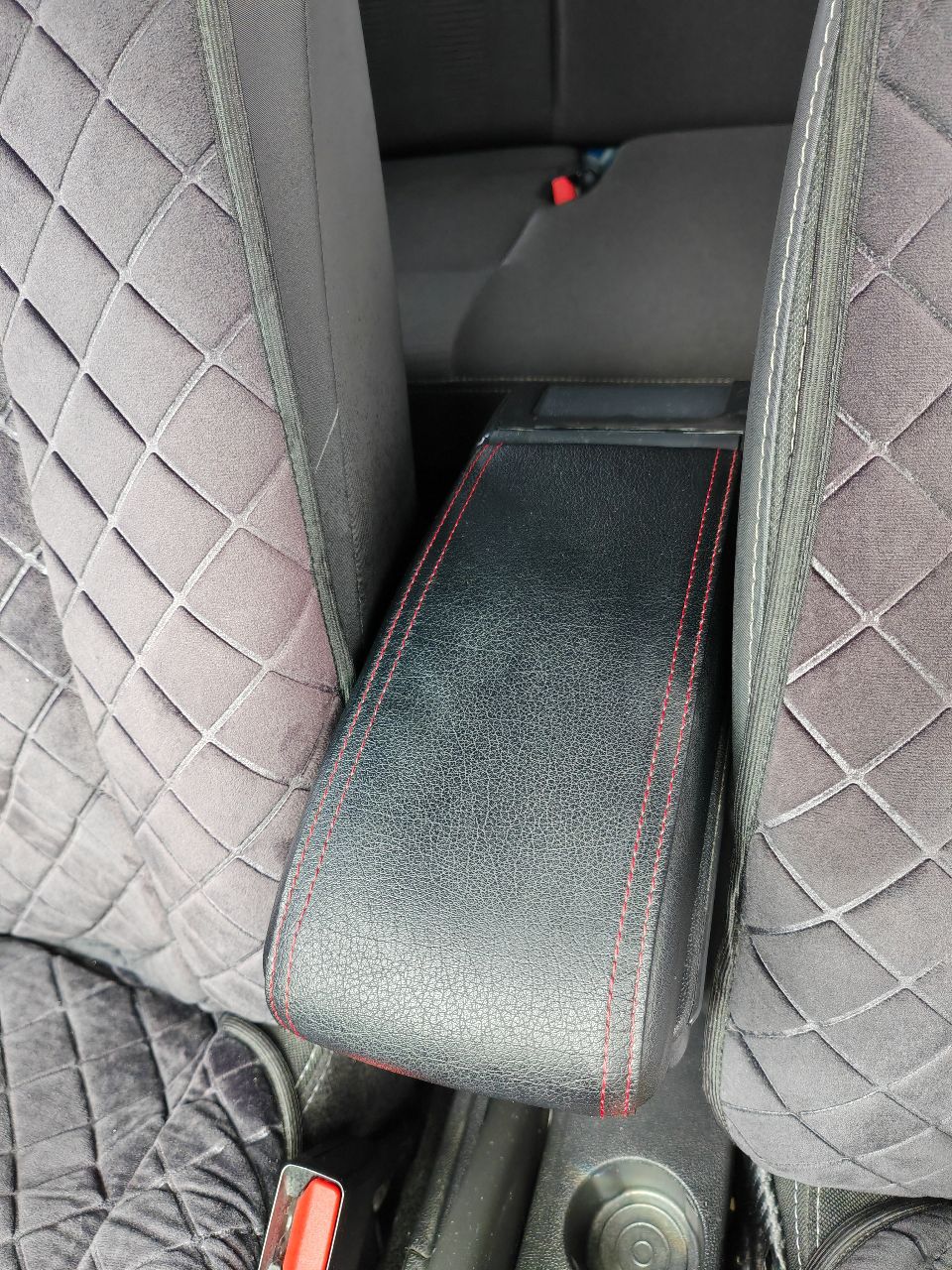 Renault Clio - фото 29