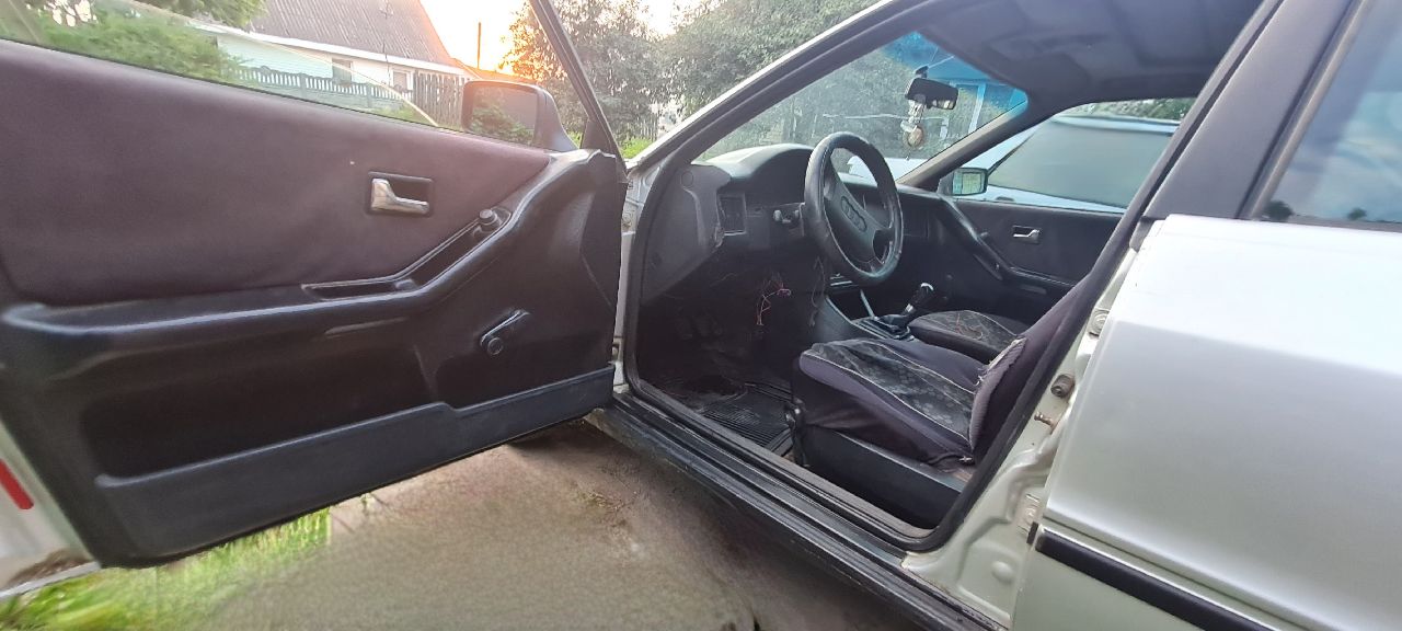 Audi 80 - фото 9