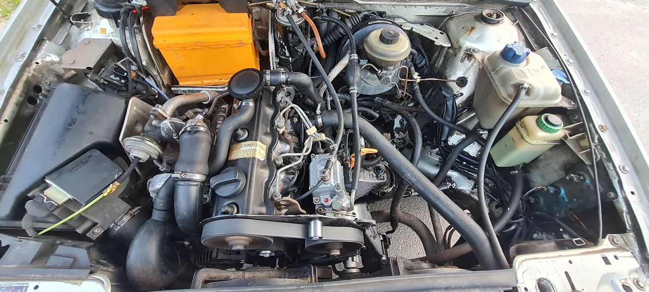 Audi 80 - фото 10