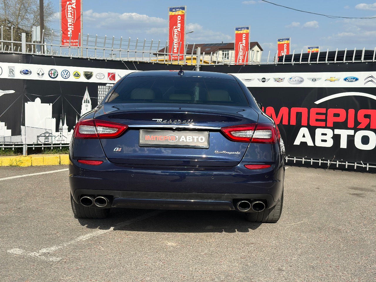 Maserati Quattroporte - фото 11