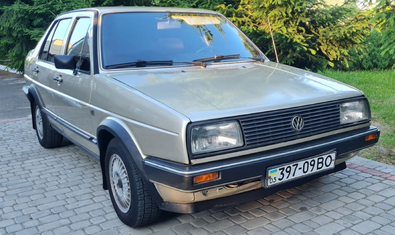 Volkswagen Jetta - фото 10