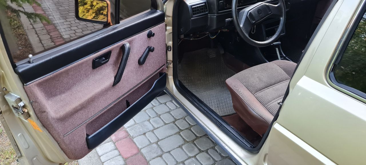 Volkswagen Jetta - фото 14