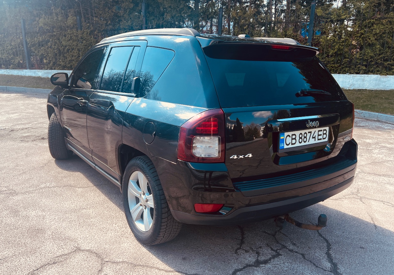 Jeep Compass - фото 15