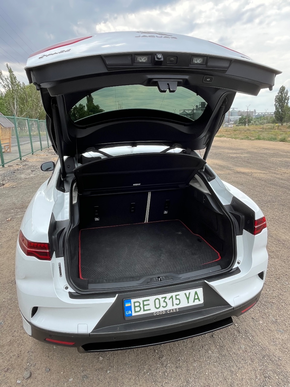 Jaguar I-Pace - фото 4