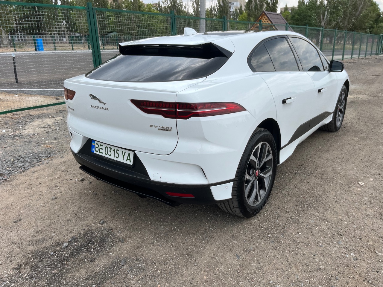 Jaguar I-Pace - фото 12