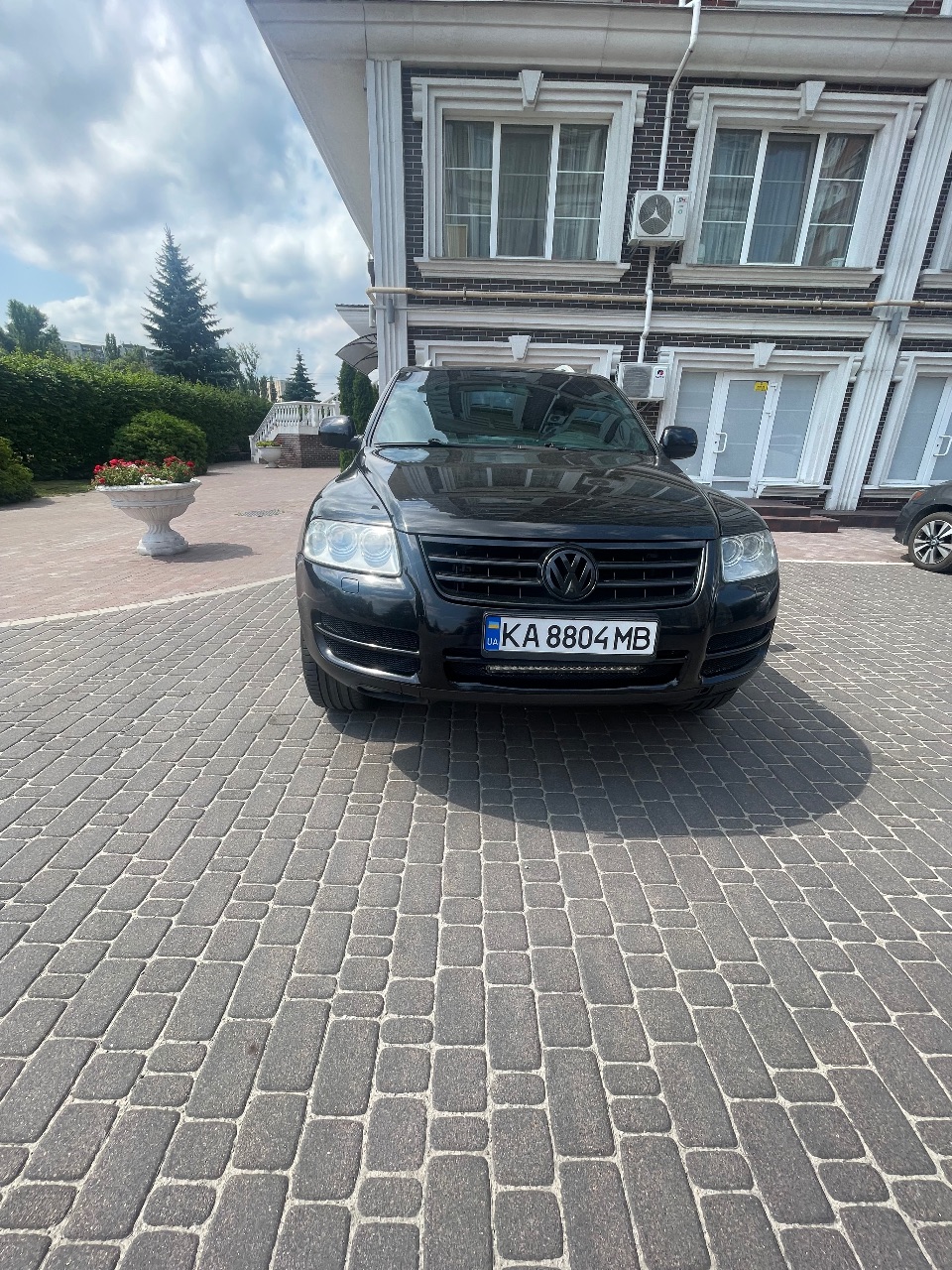 Volkswagen Touareg - фото 7