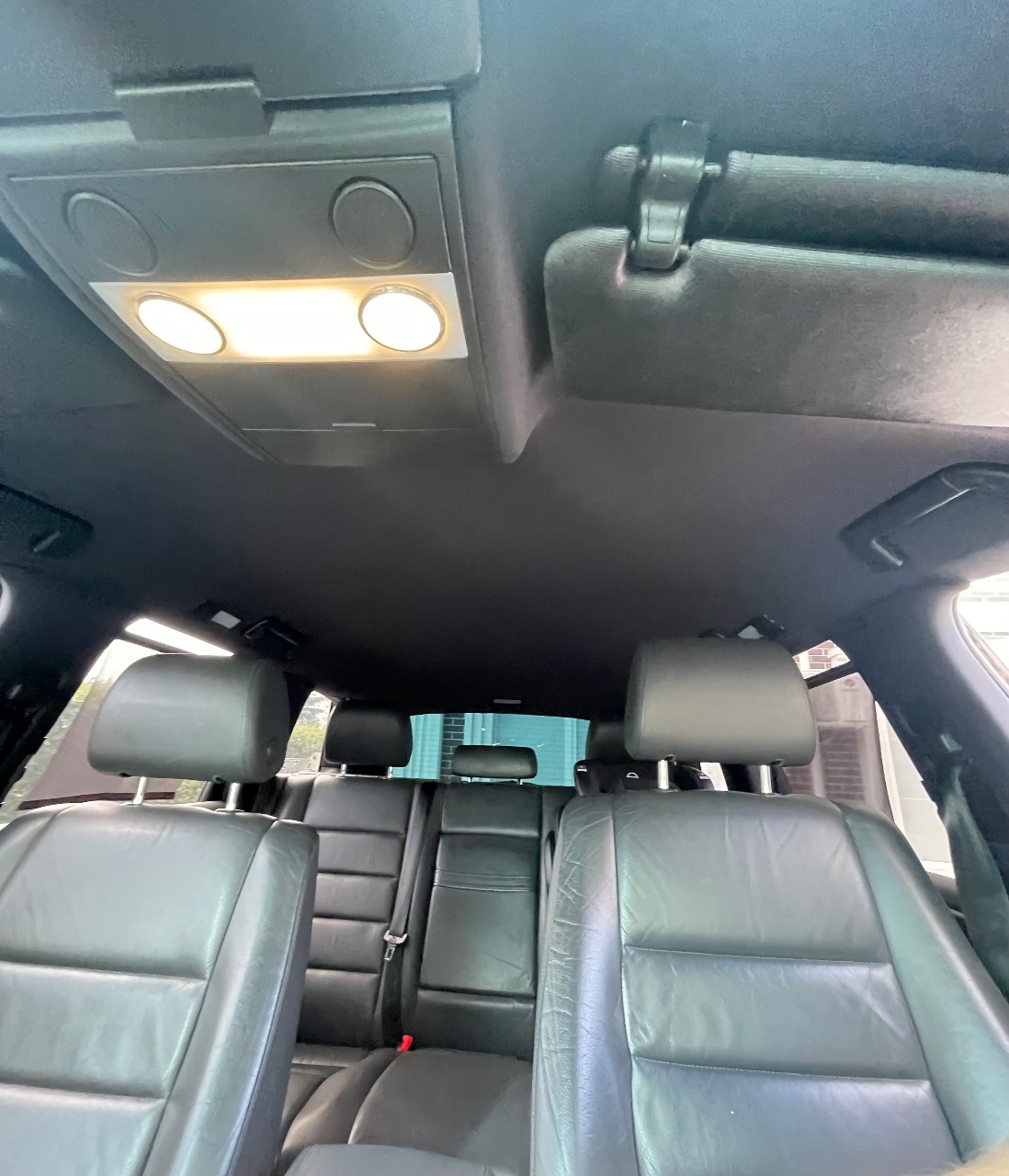 Volkswagen Touareg - фото 15