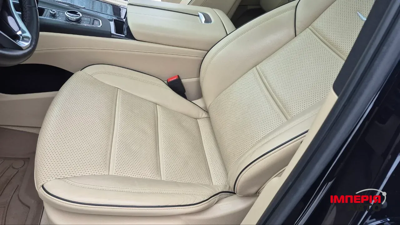 Cadillac Escalade - фото 11