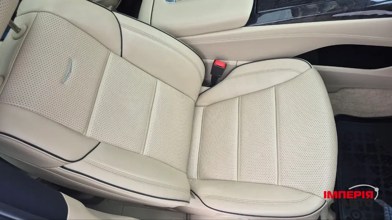 Cadillac Escalade - фото 14