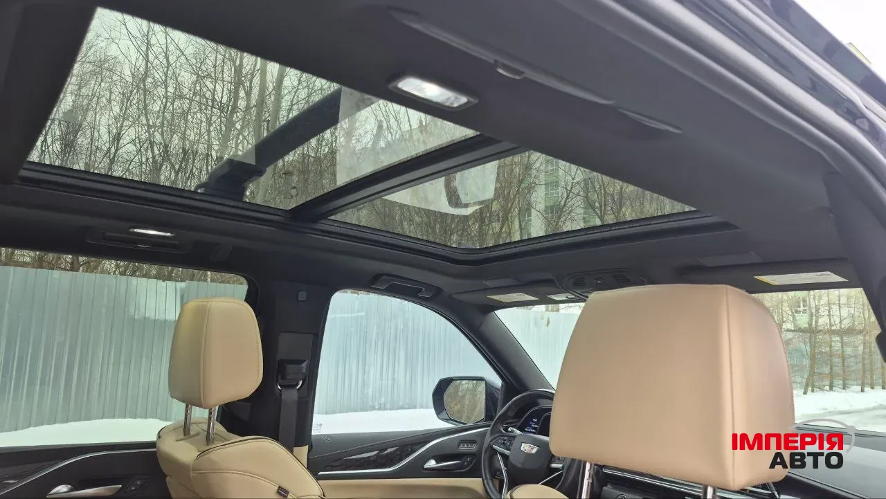 Cadillac Escalade - фото 16