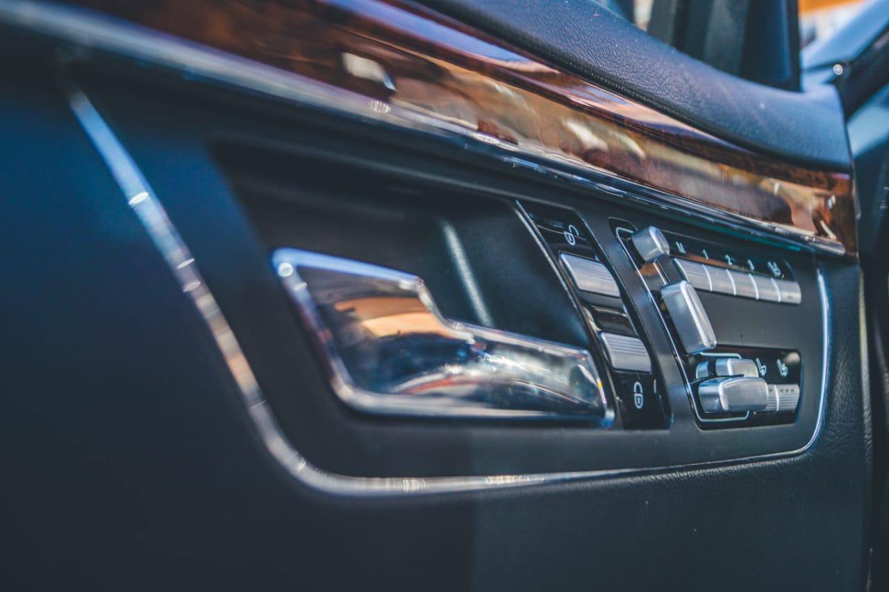 Mercedes-Benz S-Класс - фото 19