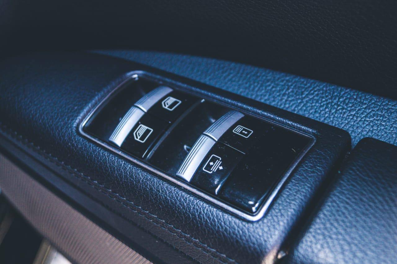 Mercedes-Benz S-Класс - фото 8