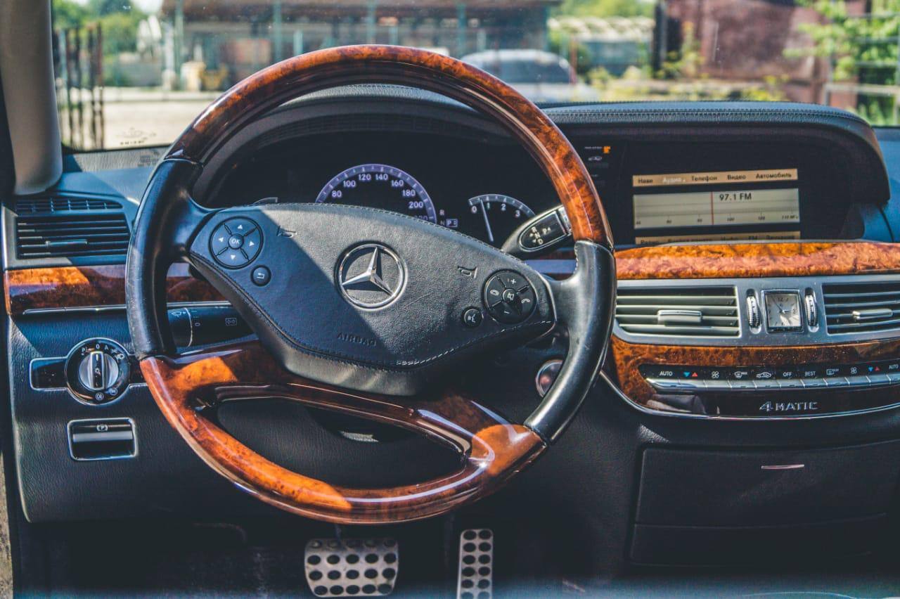 Mercedes-Benz S-Класс - фото 28