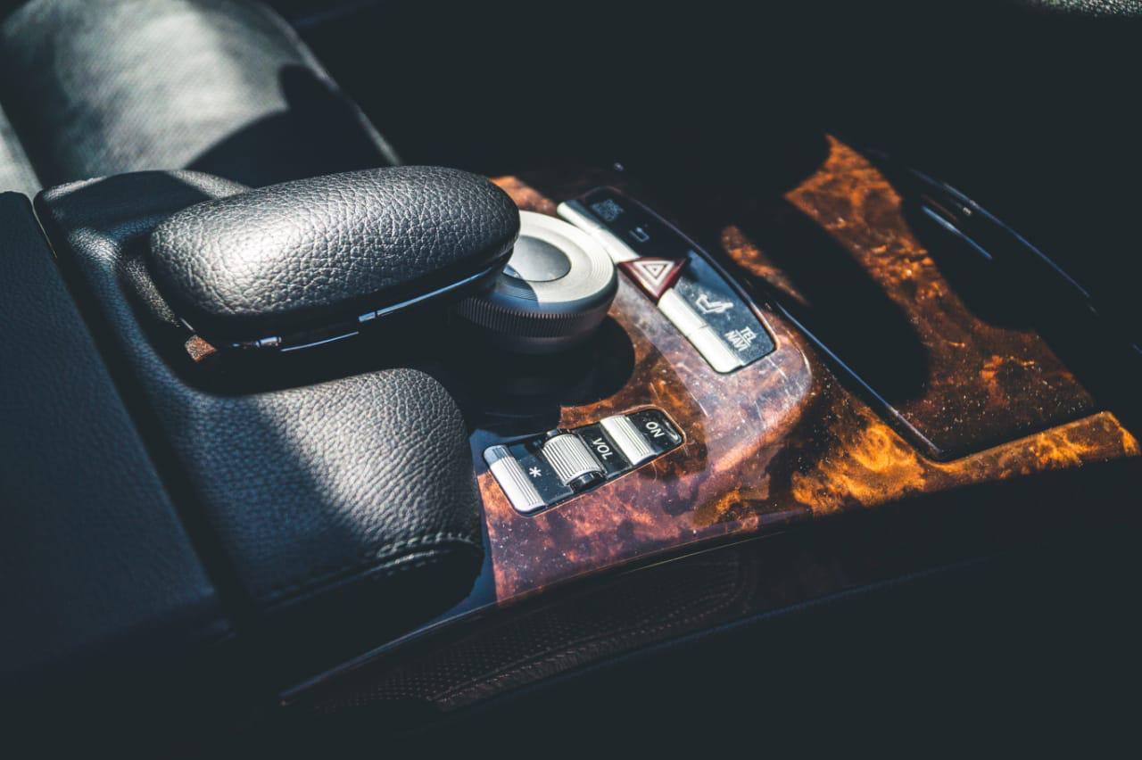 Mercedes-Benz S-Класс - фото 26