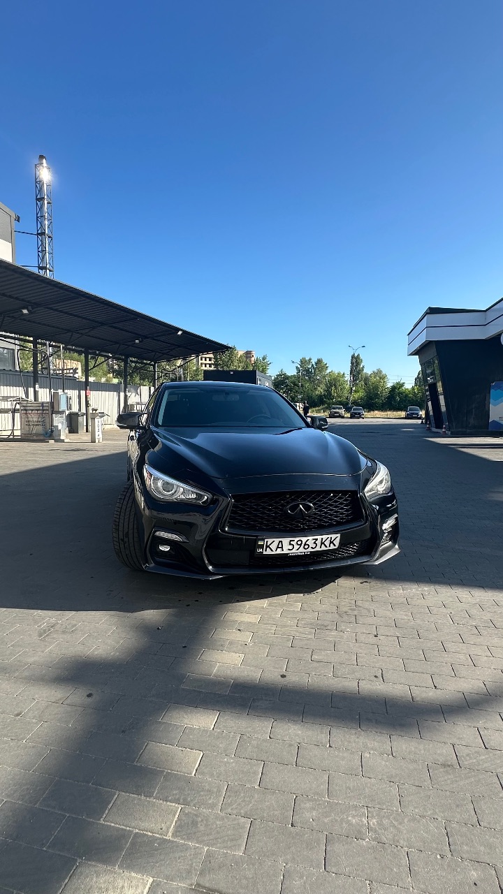 Infiniti Q50 - фото 1