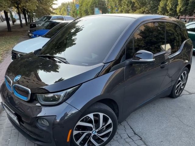 BMW i3 - фото 3