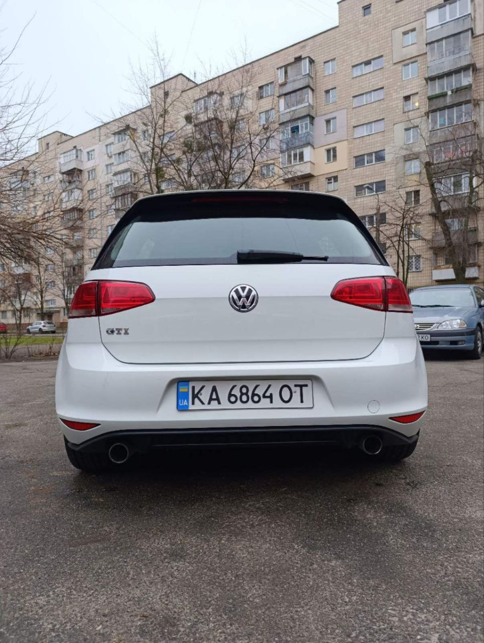 Volkswagen Golf GTI - фото 5