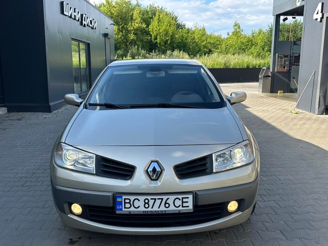 Renault Megane - зображення 2