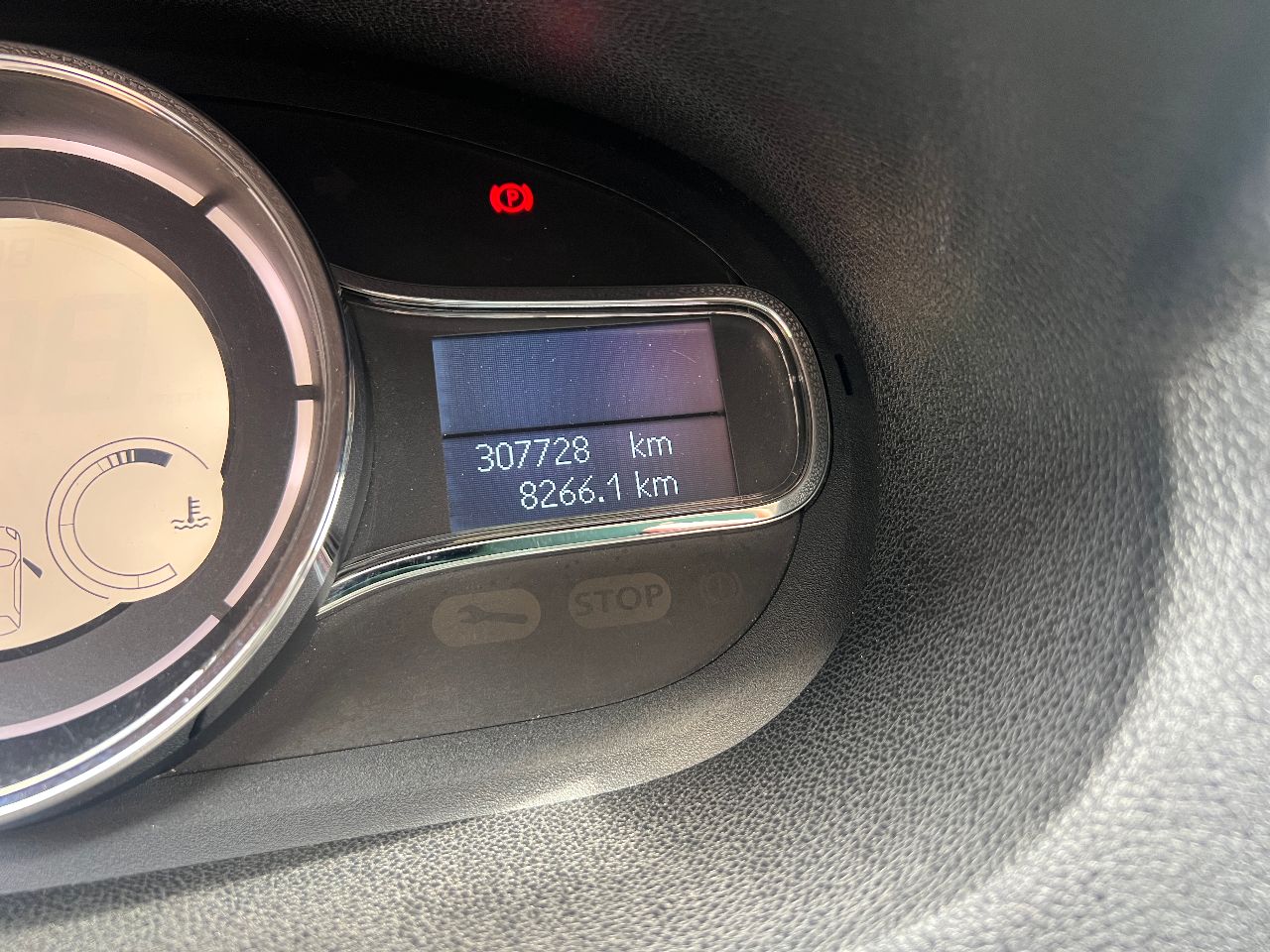 Renault Megane - фото 6