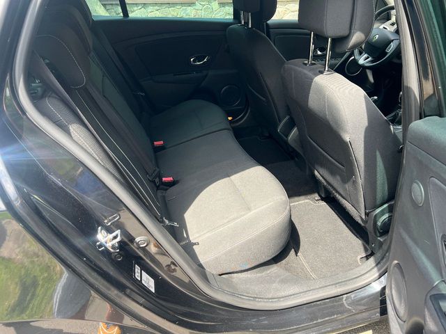 Renault Megane - фото 4