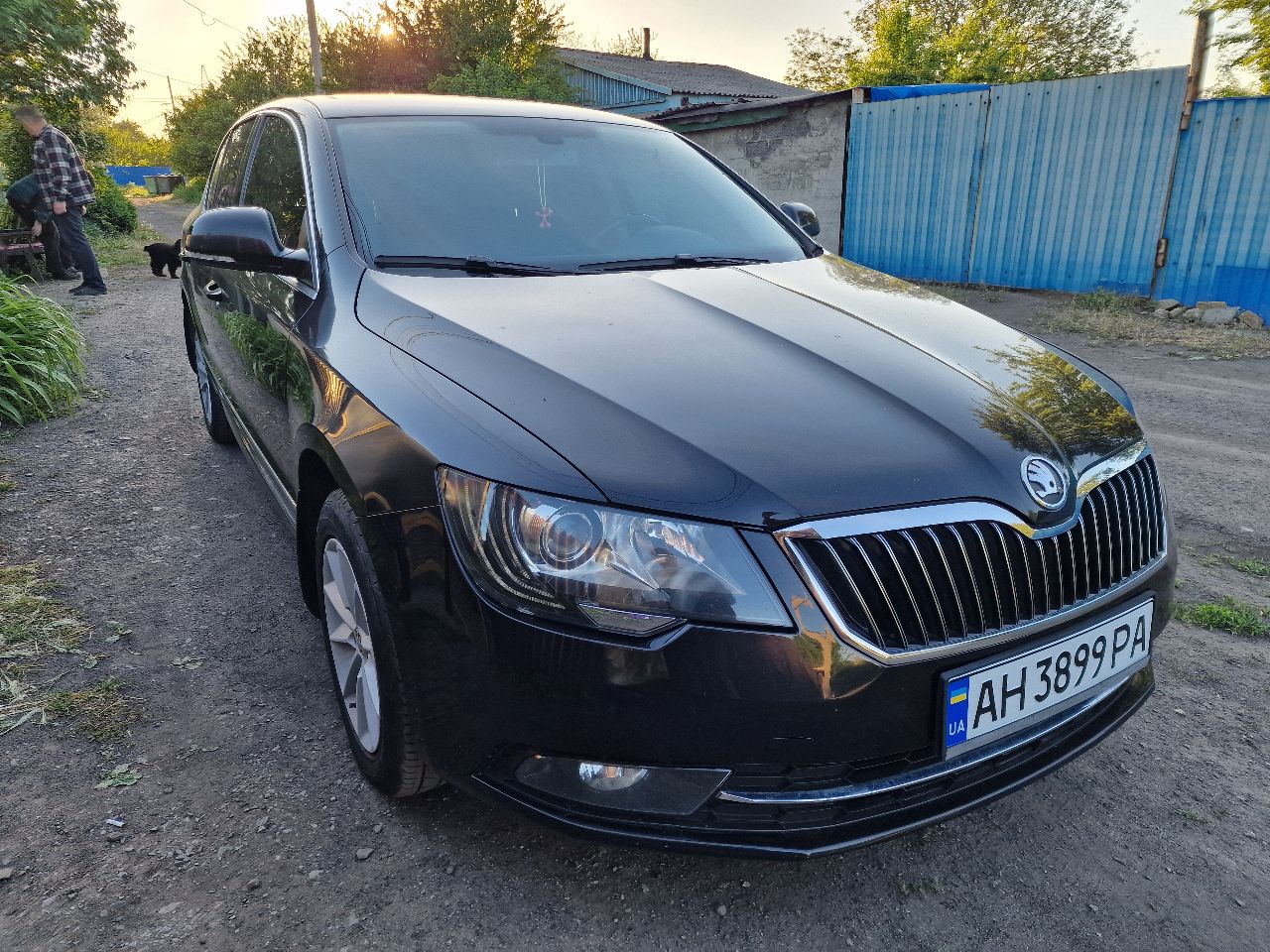 Skoda Superb - фото 15