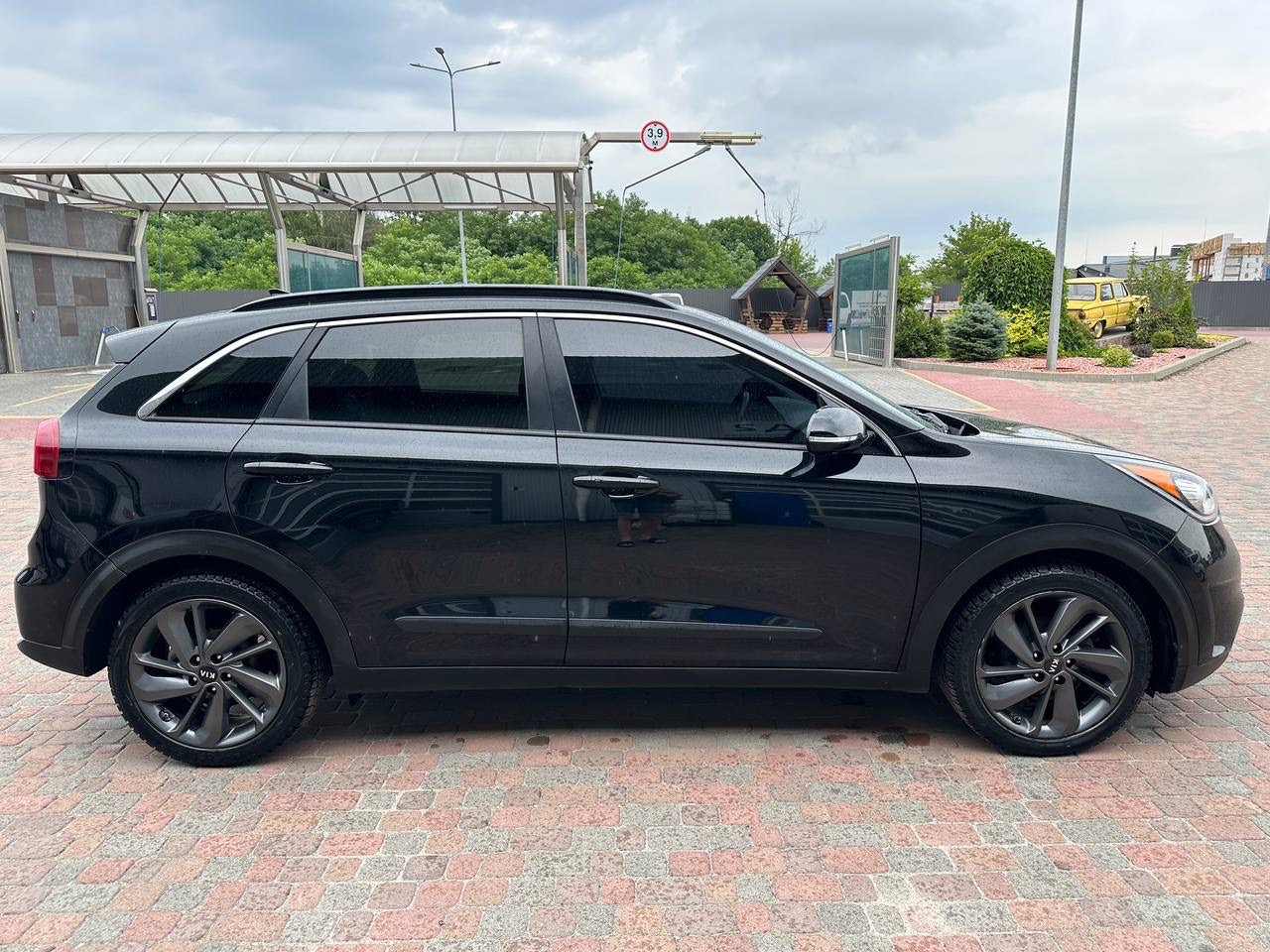 Kia Niro - фото 11