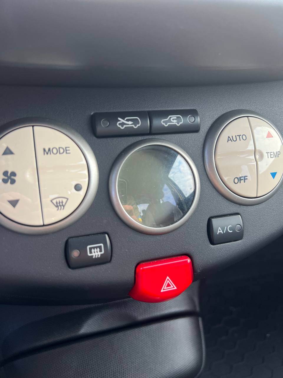 Nissan Micra - фото 21