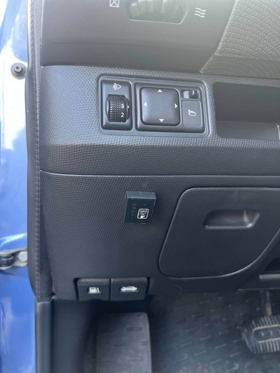 Nissan Micra - фото 10