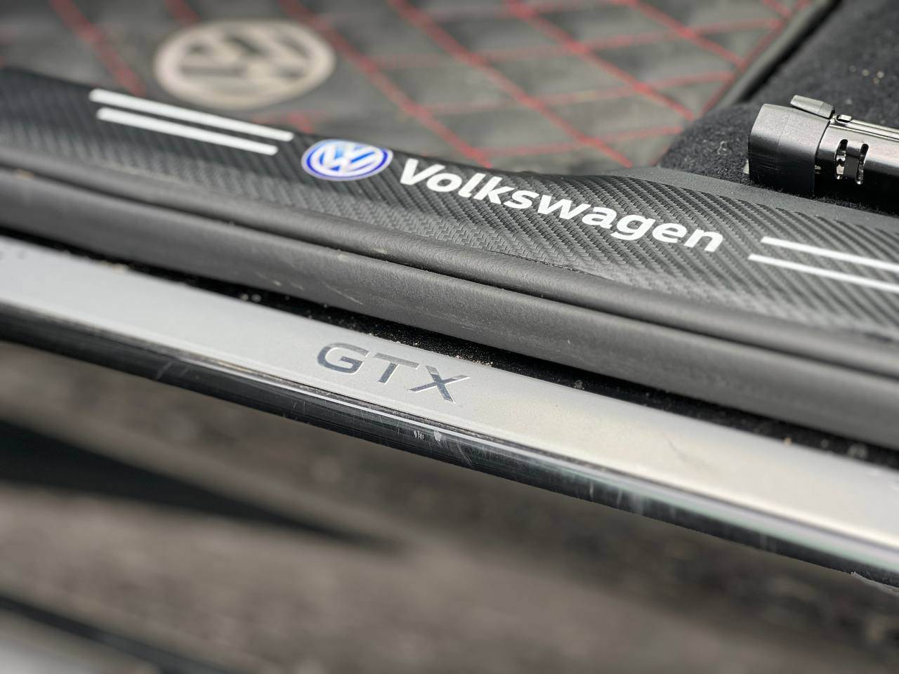 Volkswagen ID.4 - фото 21