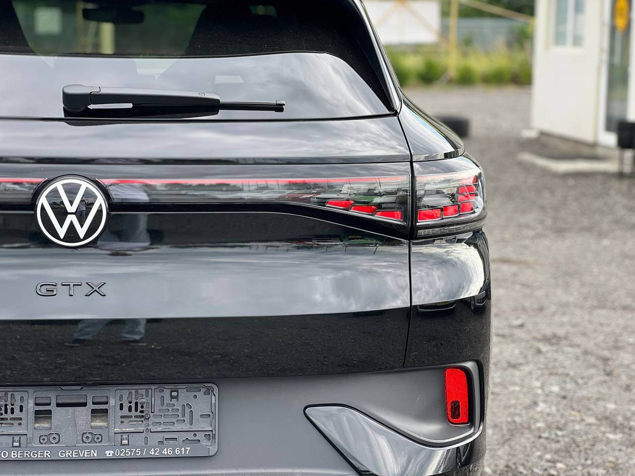 Volkswagen ID.4 - фото 17