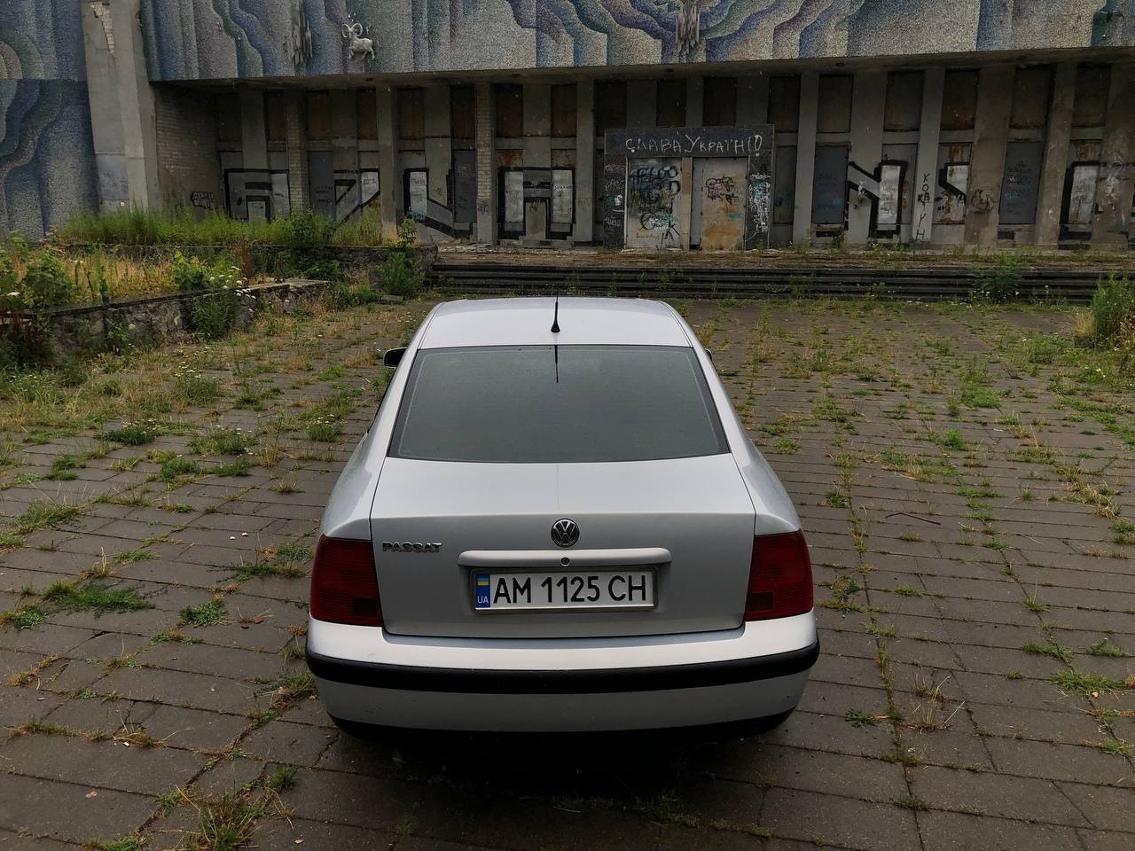 Volkswagen Passat - фото 16