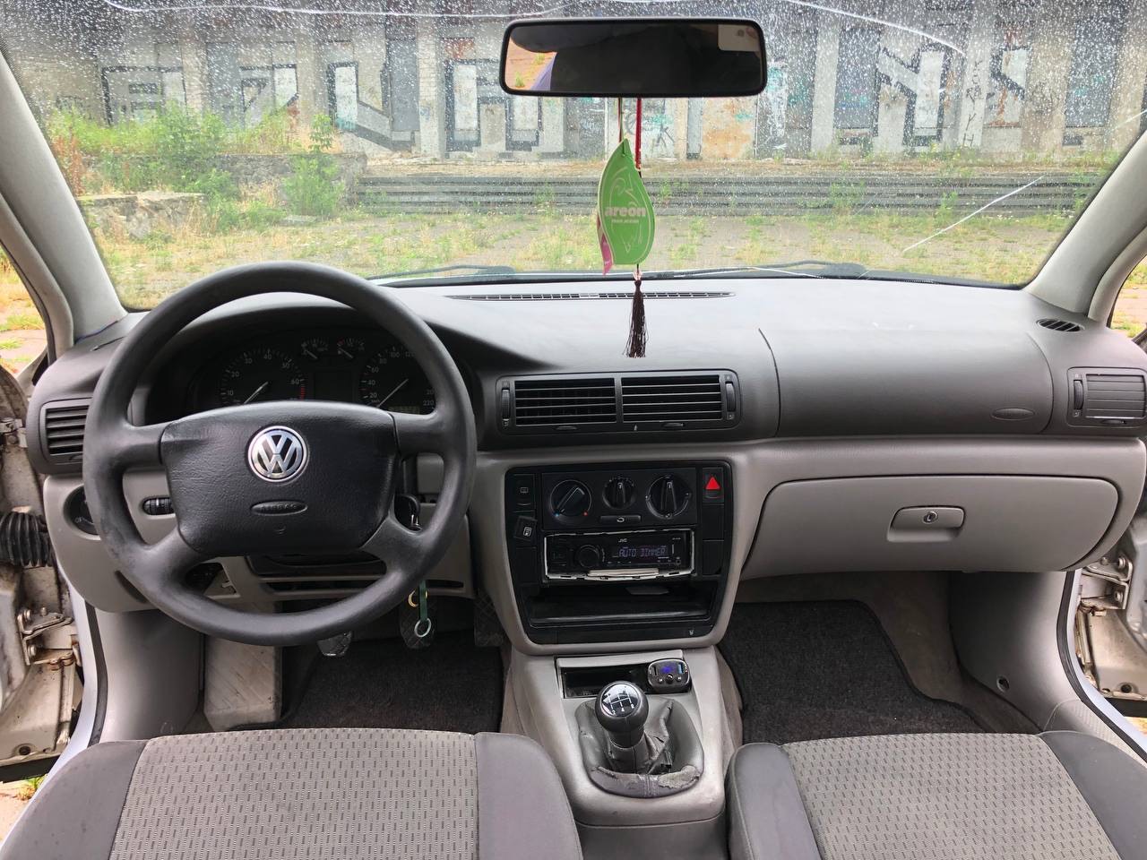 Volkswagen Passat - фото 17