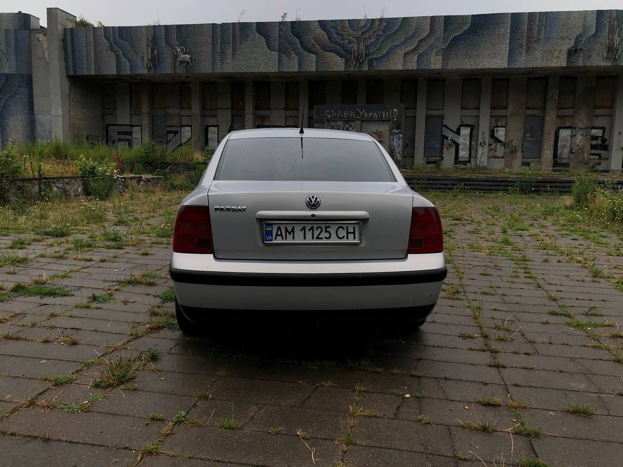 Volkswagen Passat - фото 11