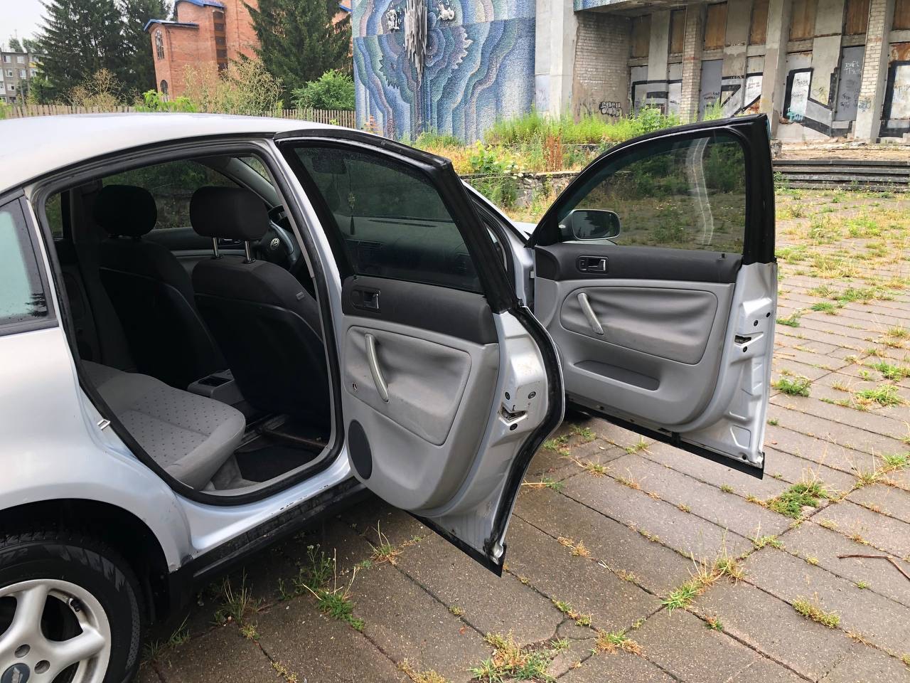 Volkswagen Passat - фото 18