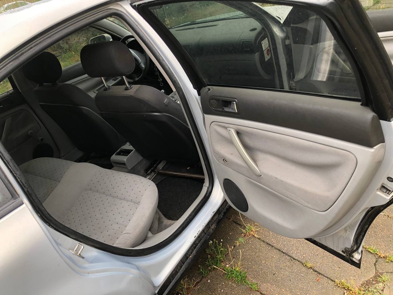 Volkswagen Passat - фото 13