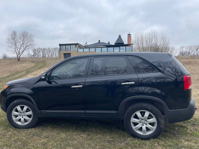Kia Sorento - фото 5