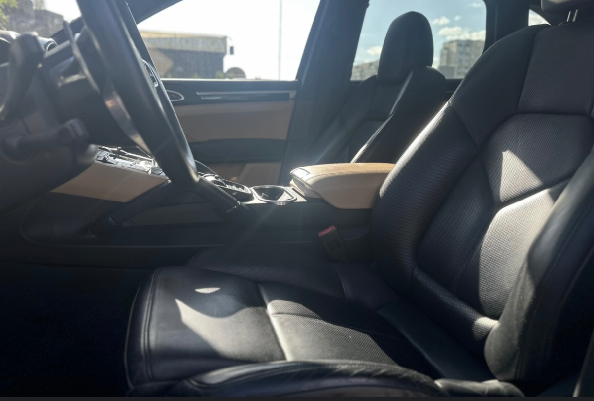 Porsche Cayenne - фото 6