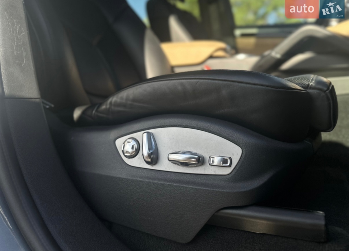 Porsche Cayenne - фото 7