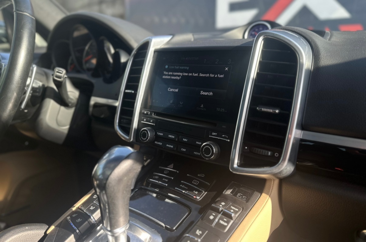 Porsche Cayenne - фото 17