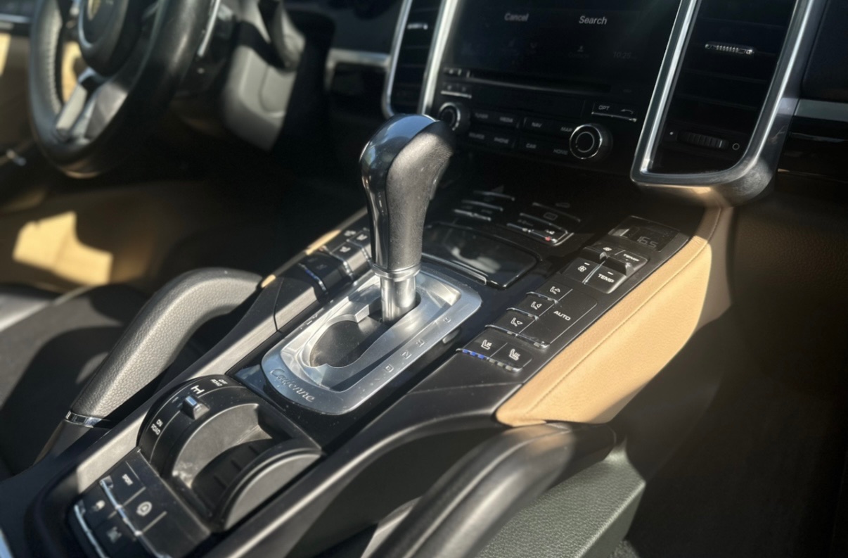 Porsche Cayenne - фото 19