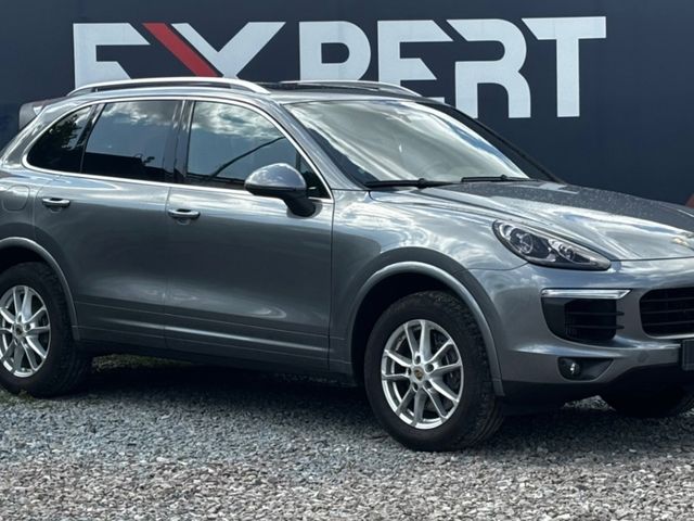 Porsche Cayenne - фото 1