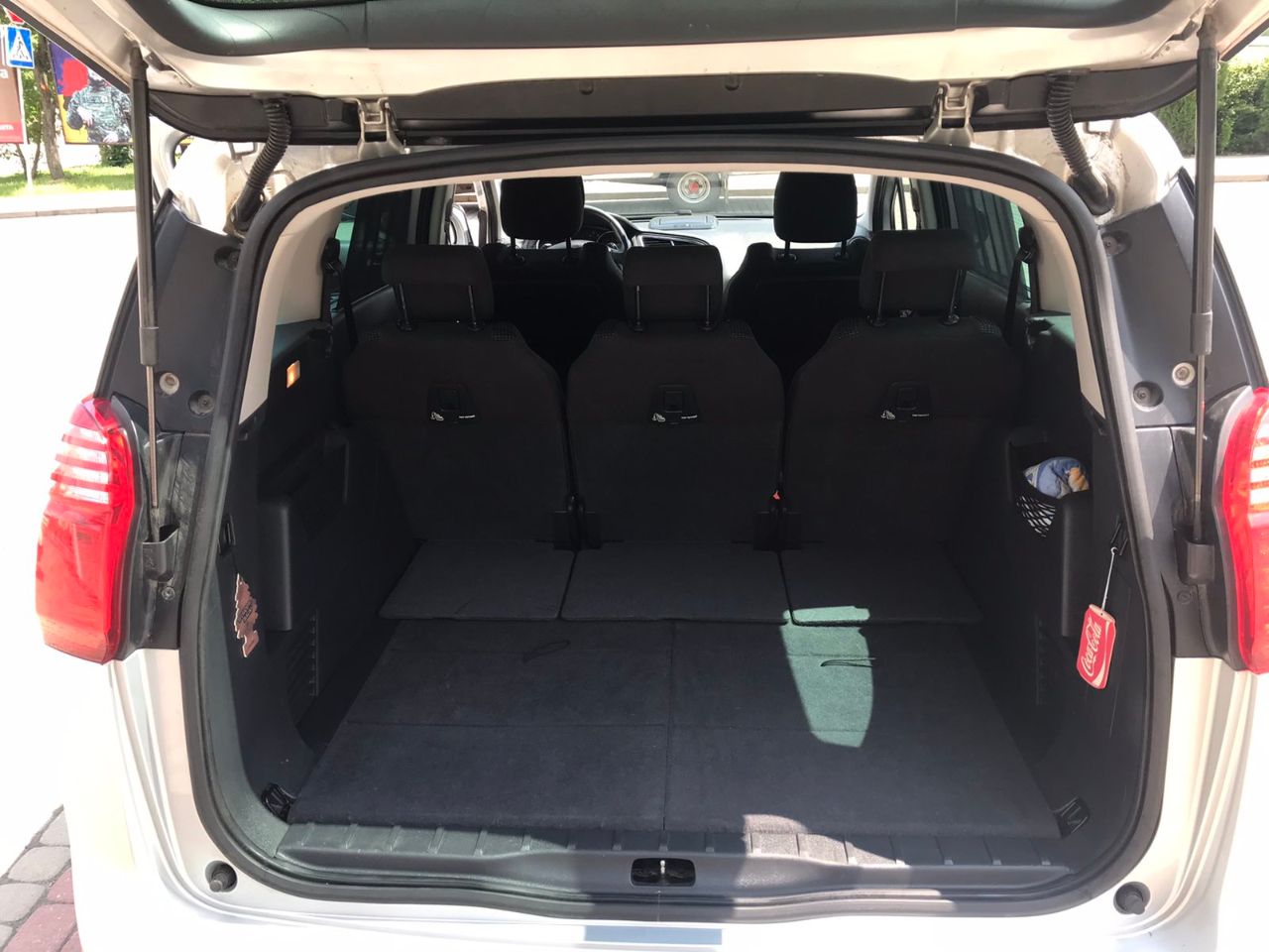 Peugeot 5008 - фото 9